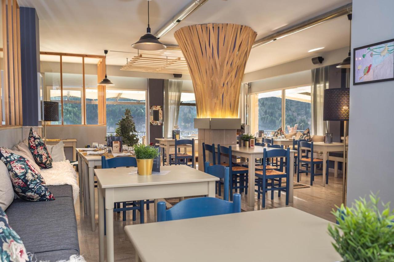King Alexander Hotel Florina Ngoại thất bức ảnh